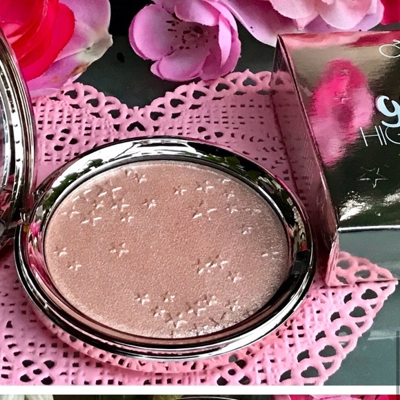 Ciate Glow-To Highlighter Highlighting Powder Moondust ~ a pearly oyster *BNIB - Picture 9 of 14